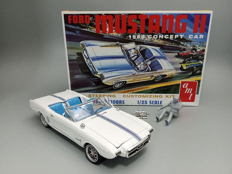 AMT by Round 2 1/25 1963 Ford Mustang II Concept Car Model Kit