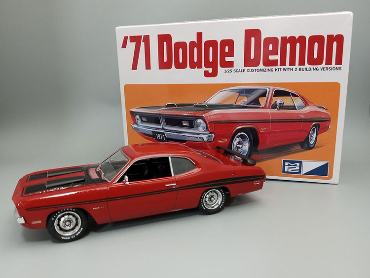 MPC by Round 2 1/25 1971 Dodge Demon