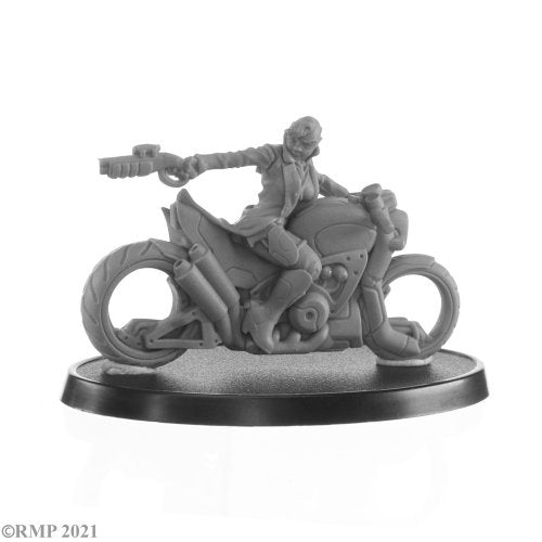 Reaper Miniatures Legends: Mercury Flyer REM30031