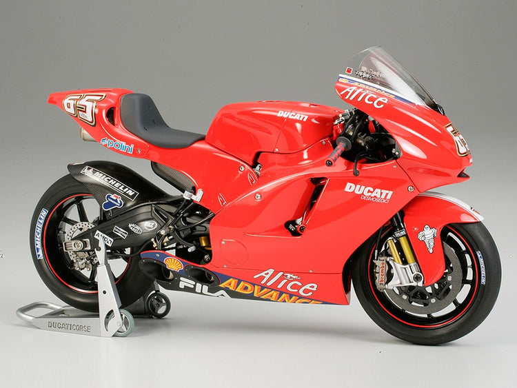 Tamiya 1/12 Ducati Desmosedici Motorcycle Model Kit